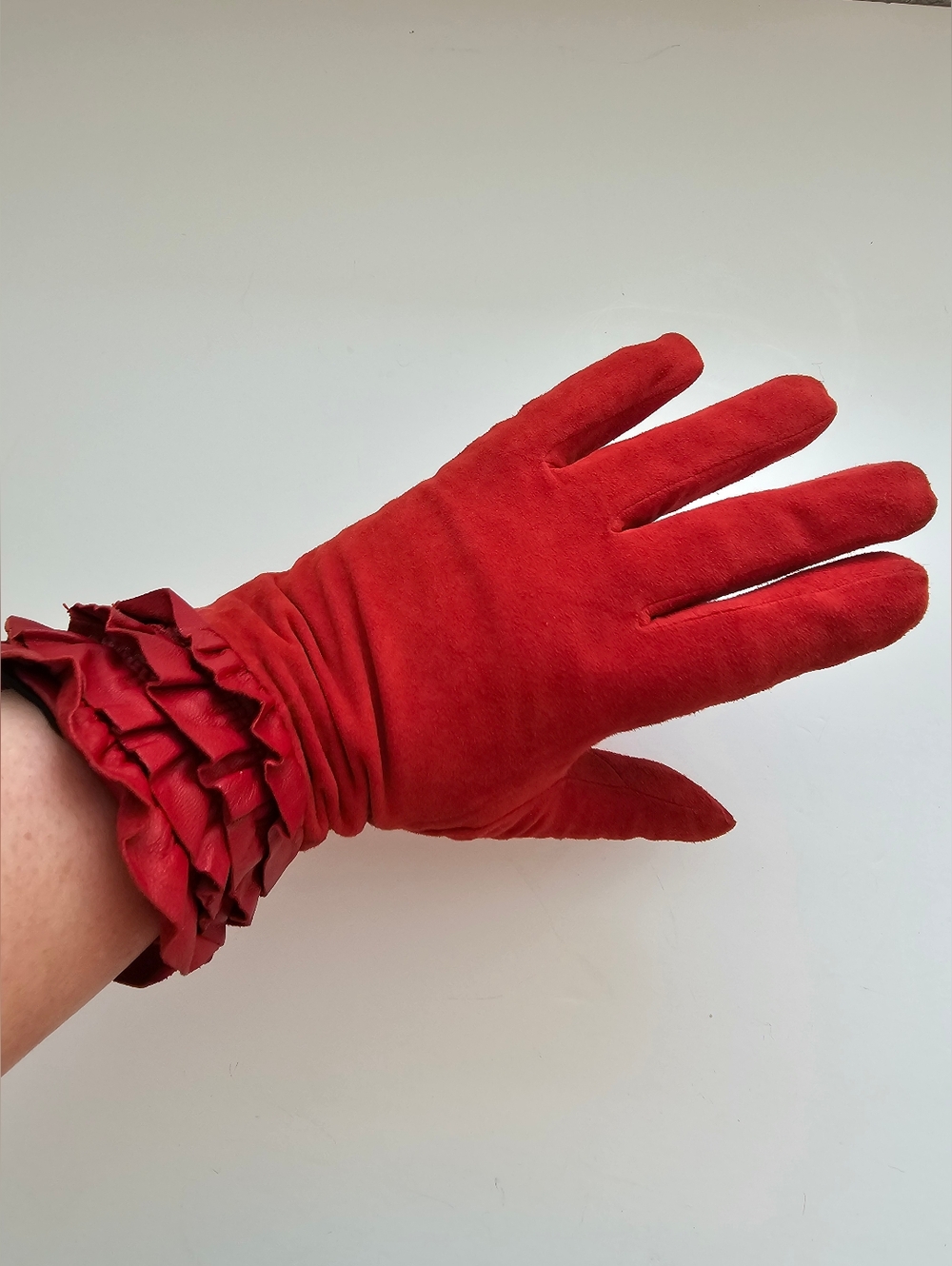 Renees NYC Crimson Red Suede Gloves Leather Ruffle Cuff Size L